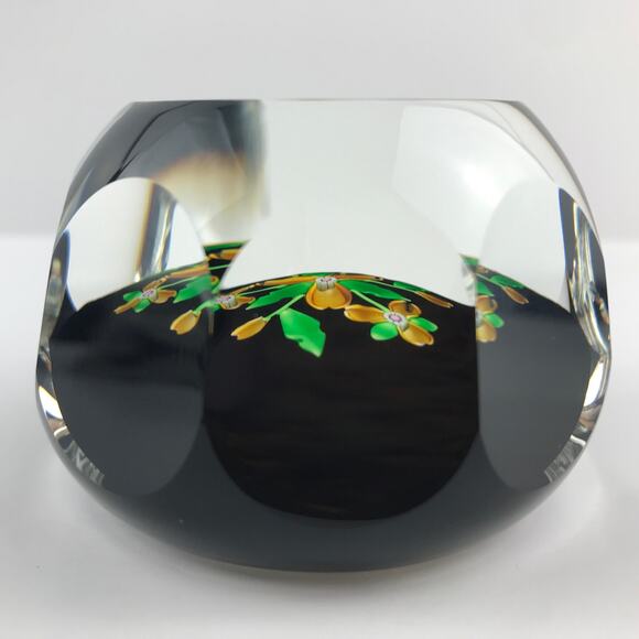 Perthshire 2001B Amber Bouquet Lampwork Flower Black Ground Faceted Paperweight - Picture 5 of 12